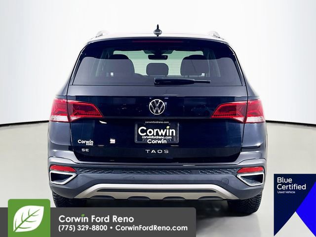 Used 2023 Volkswagen Taos SE w/ Panoramic Sunroof Package image 5
