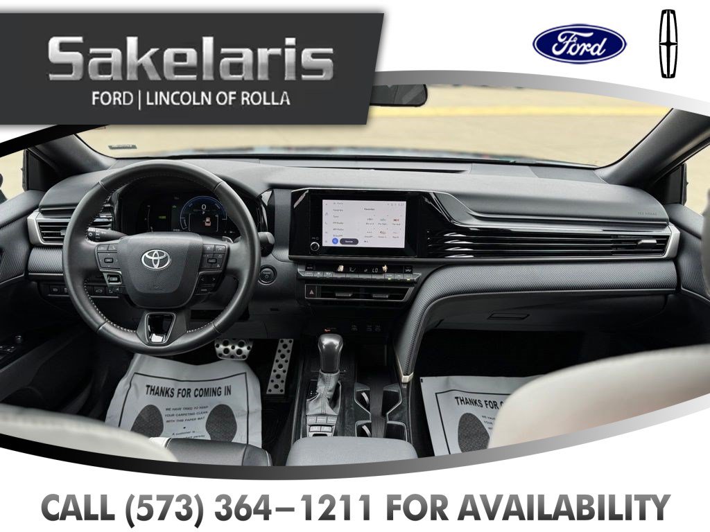 Used 2025 Toyota Camry SE FWD image 37
