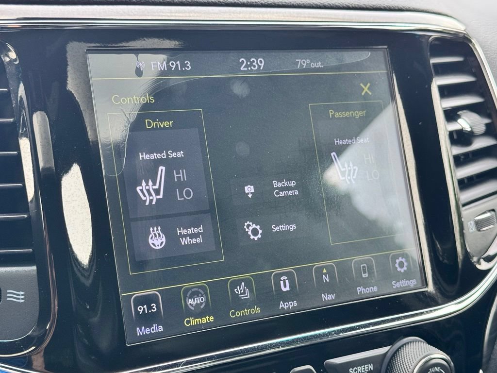 Used 2020 Jeep Grand Cherokee Altitude AWD/4WD image 36
