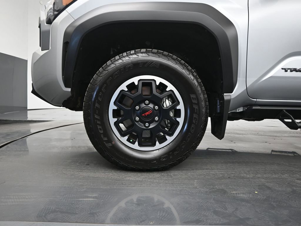 Used 2025 Toyota Tacoma TRD Off-Road image 51
