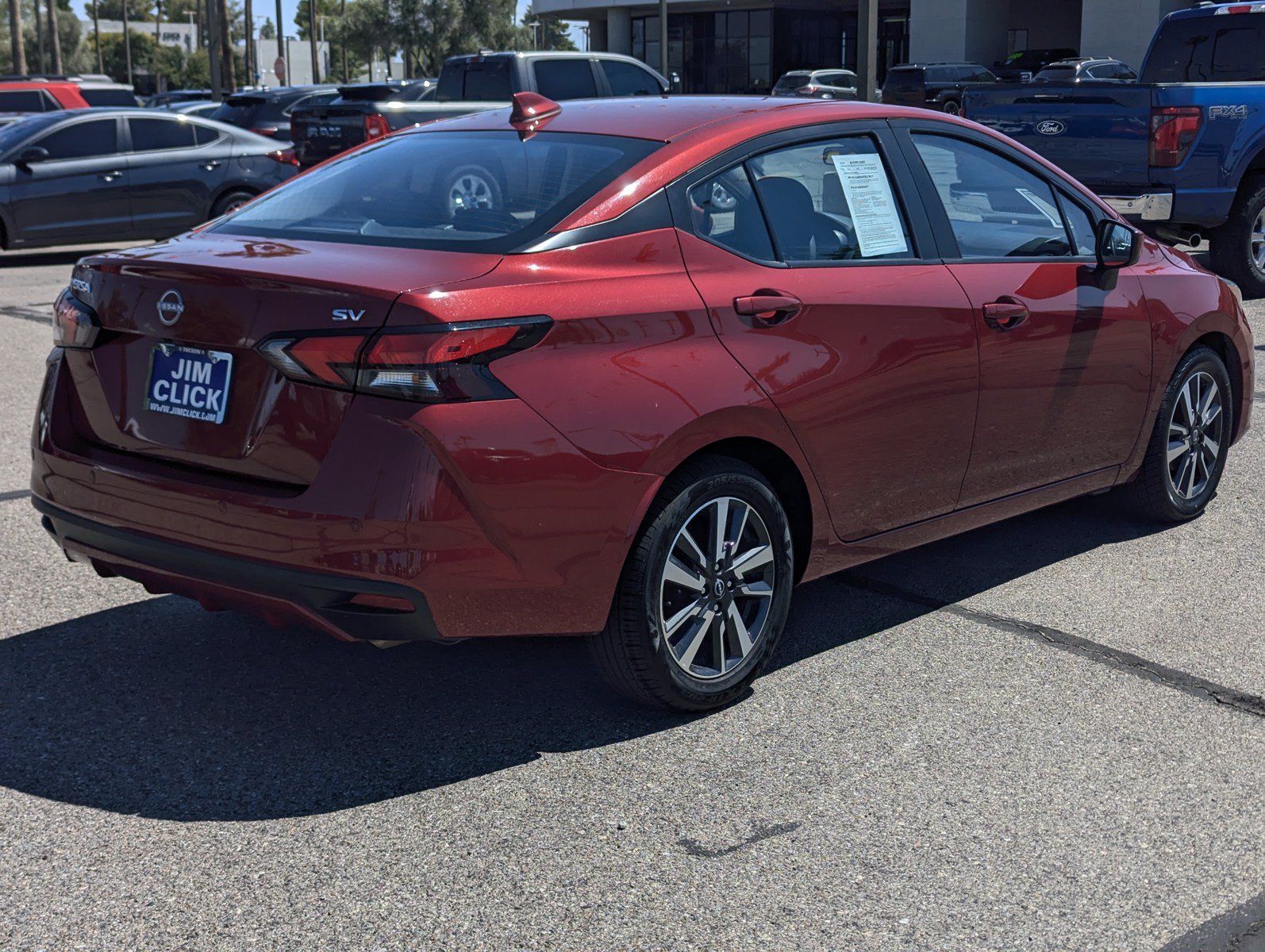 Used 2024 Nissan Versa SV FWD image 2