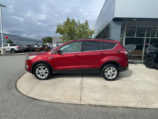 Certified 2018 Ford Escape SEL AWD/4WD image 4