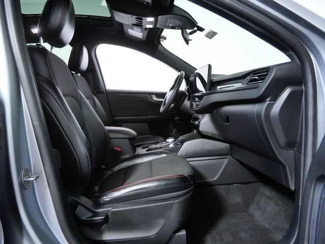 Certified 2023 Ford Escape ST-Line w/ Tech Pack #1 AWD/4WD image 10
