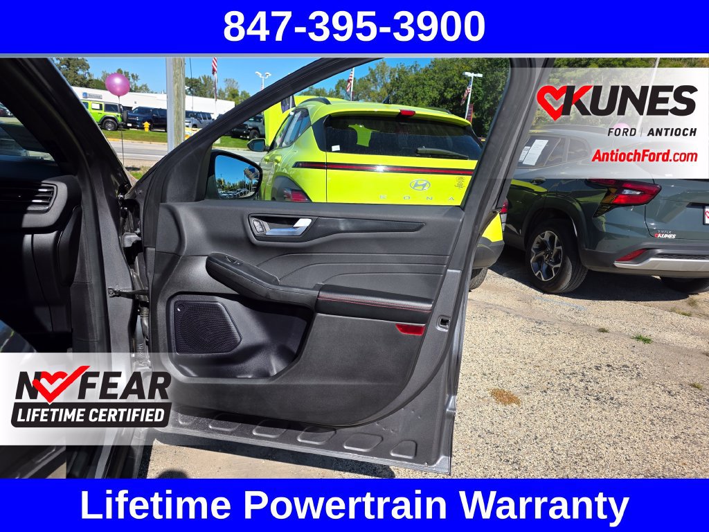 Certified 2024 Ford Escape ST-Line AWD/4WD image 37
