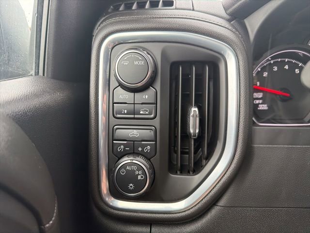 Used 2020 Chevrolet Silverado 1500 LT w/ True North Edition AWD/4WD image 21