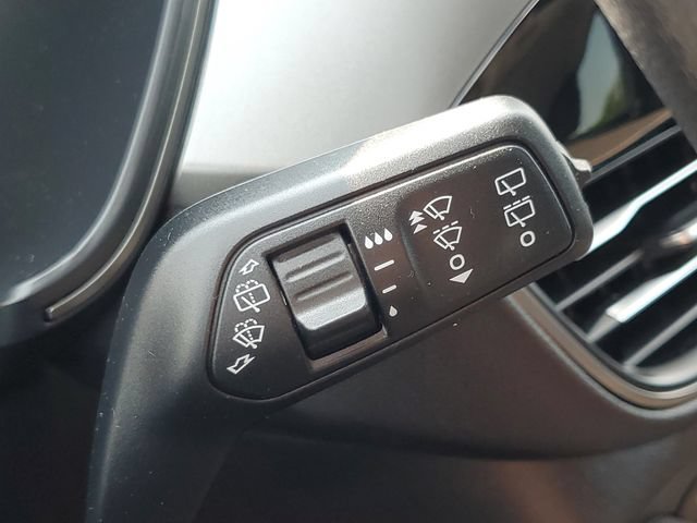 Certified 2025 Ford Escape Active AWD/4WD image 15