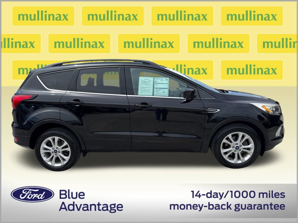 Certified 2019 Ford Escape SEL FWD image 2