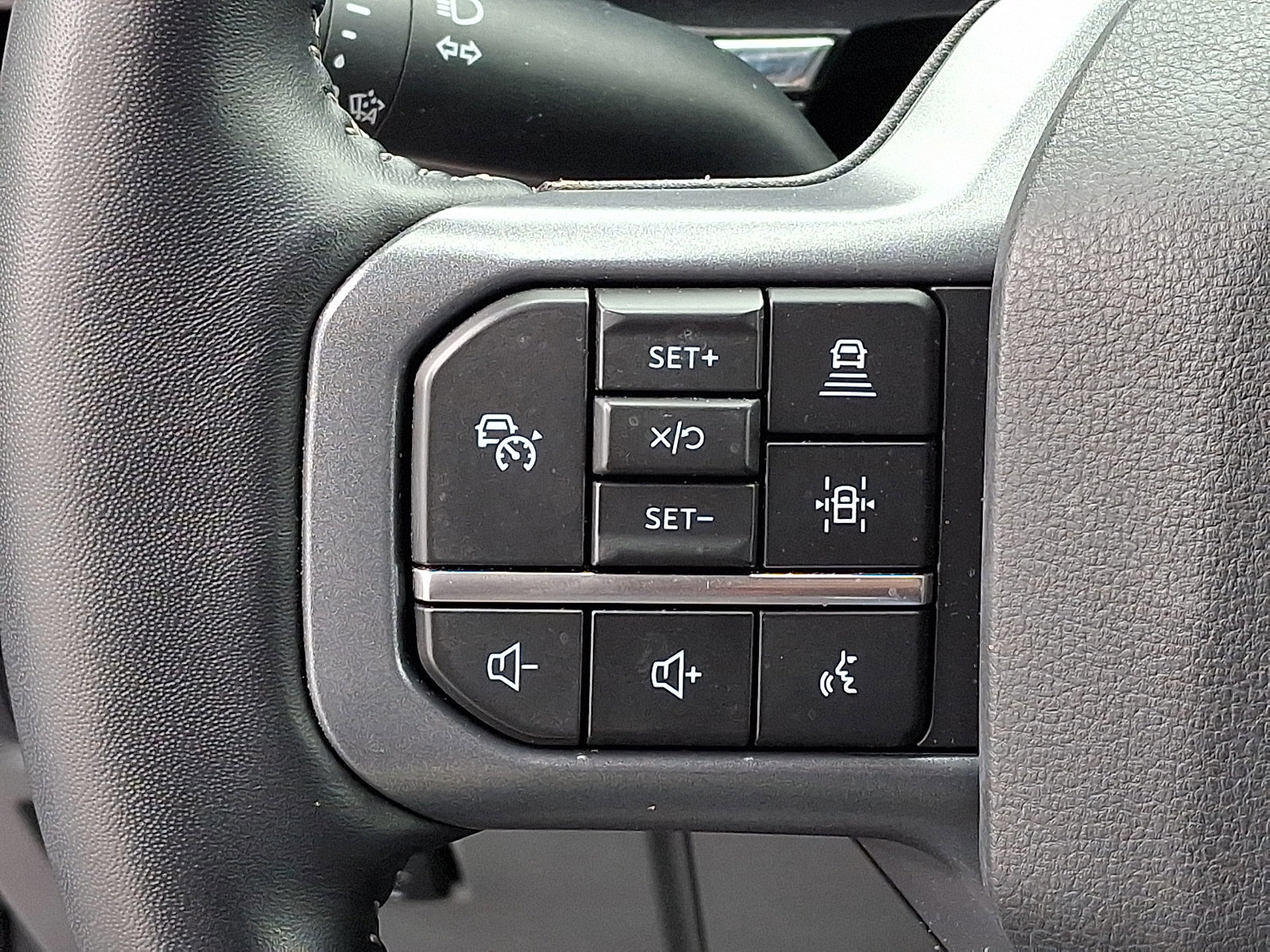 Certified 2023 Ford F150 Lightning XLT w/ Equipment Group 312A High image 22