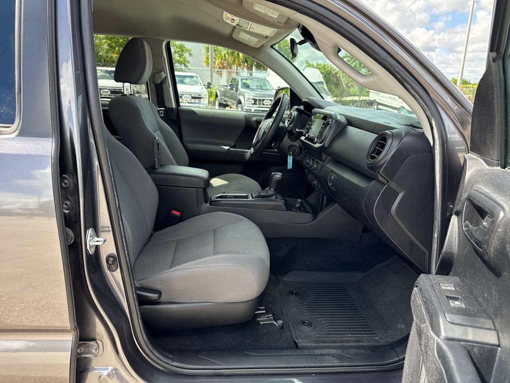 Used 2022 Toyota Tacoma SR w/ SR Convenience Package RWD image 23