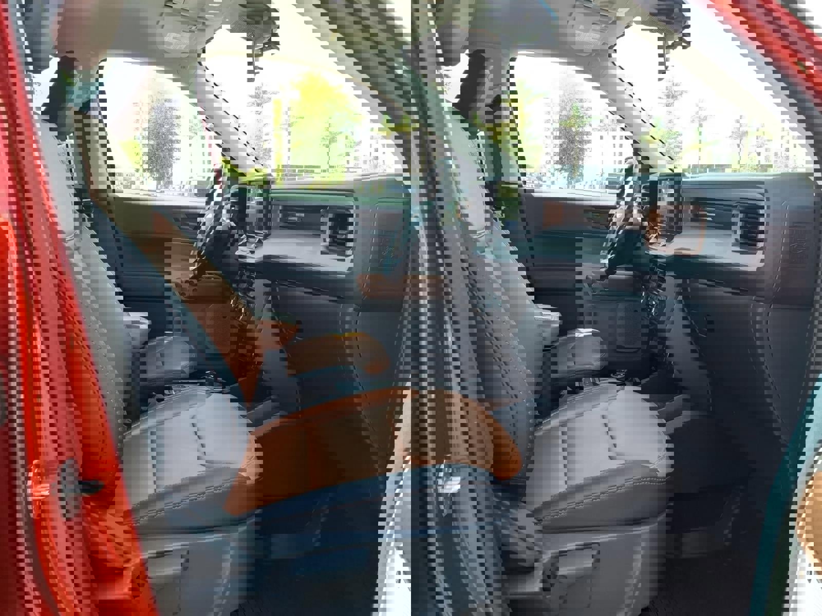 Certified 2023 Ford Maverick Lariat w/ Lariat Luxury Package image 11