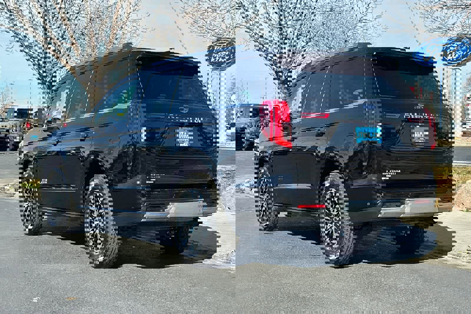 Certified 2025 Ford Expedition Platinum image 6