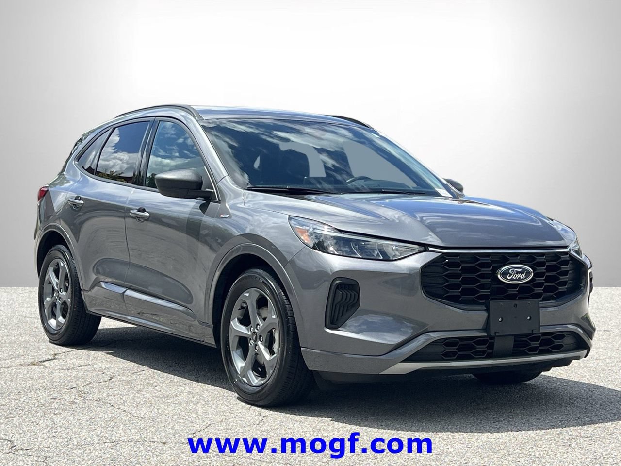 Certified 2024 Ford Escape ST-Line FWD image 4