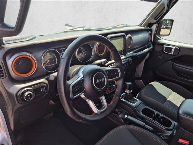 Used 2023 Jeep Gladiator Mojave w/ Trailer Tow Package AWD/4WD image 15