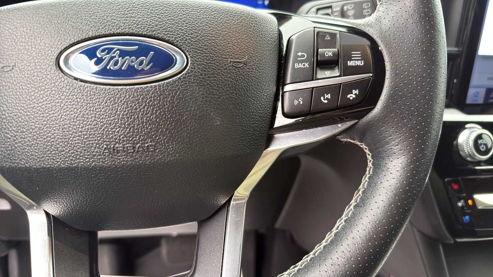 Certified 2023 Ford Explorer ST w/ Equipment Group 401A AWD/4WD image 15