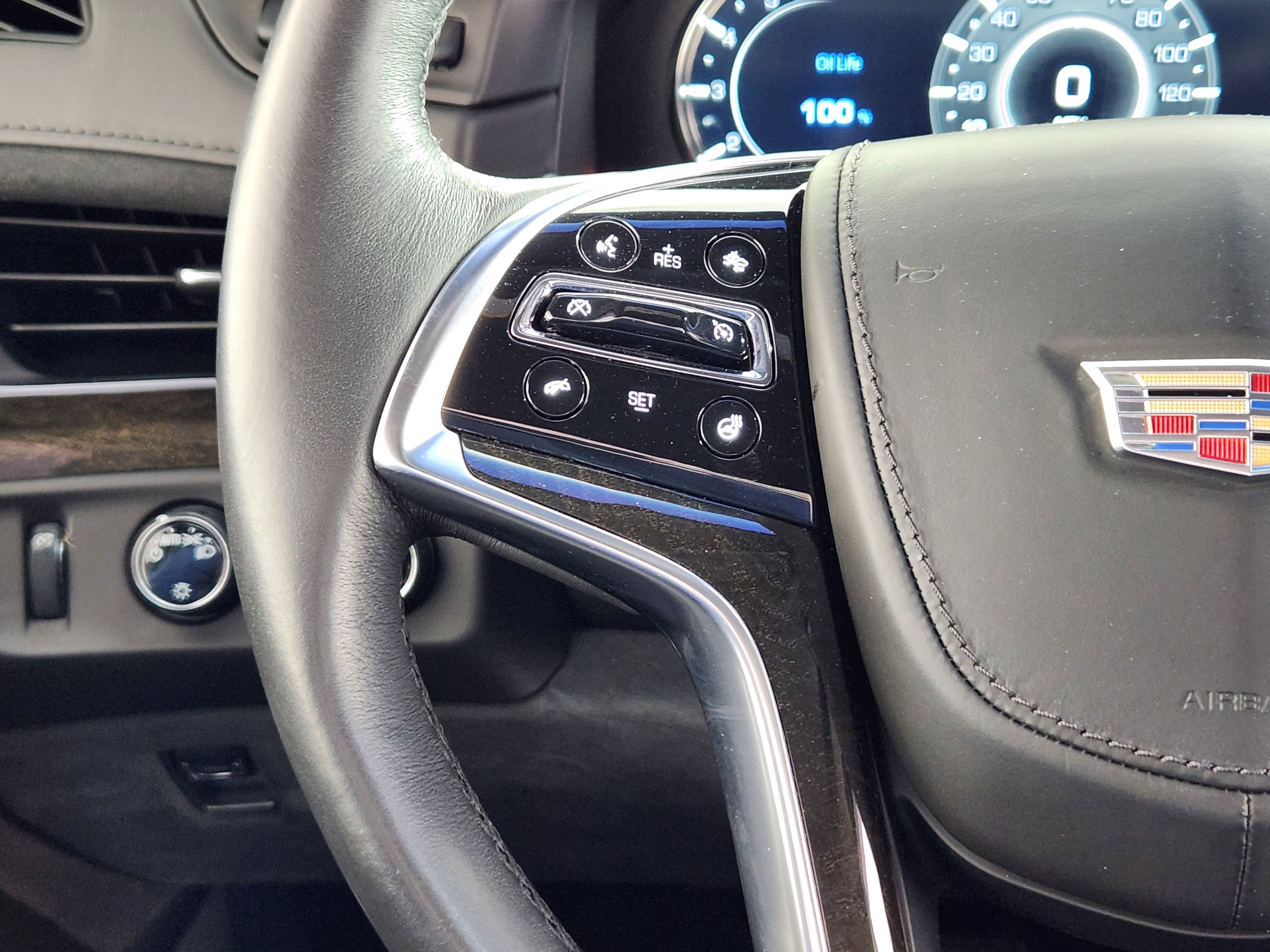 Used 2017 Cadillac Escalade Platinum image 18