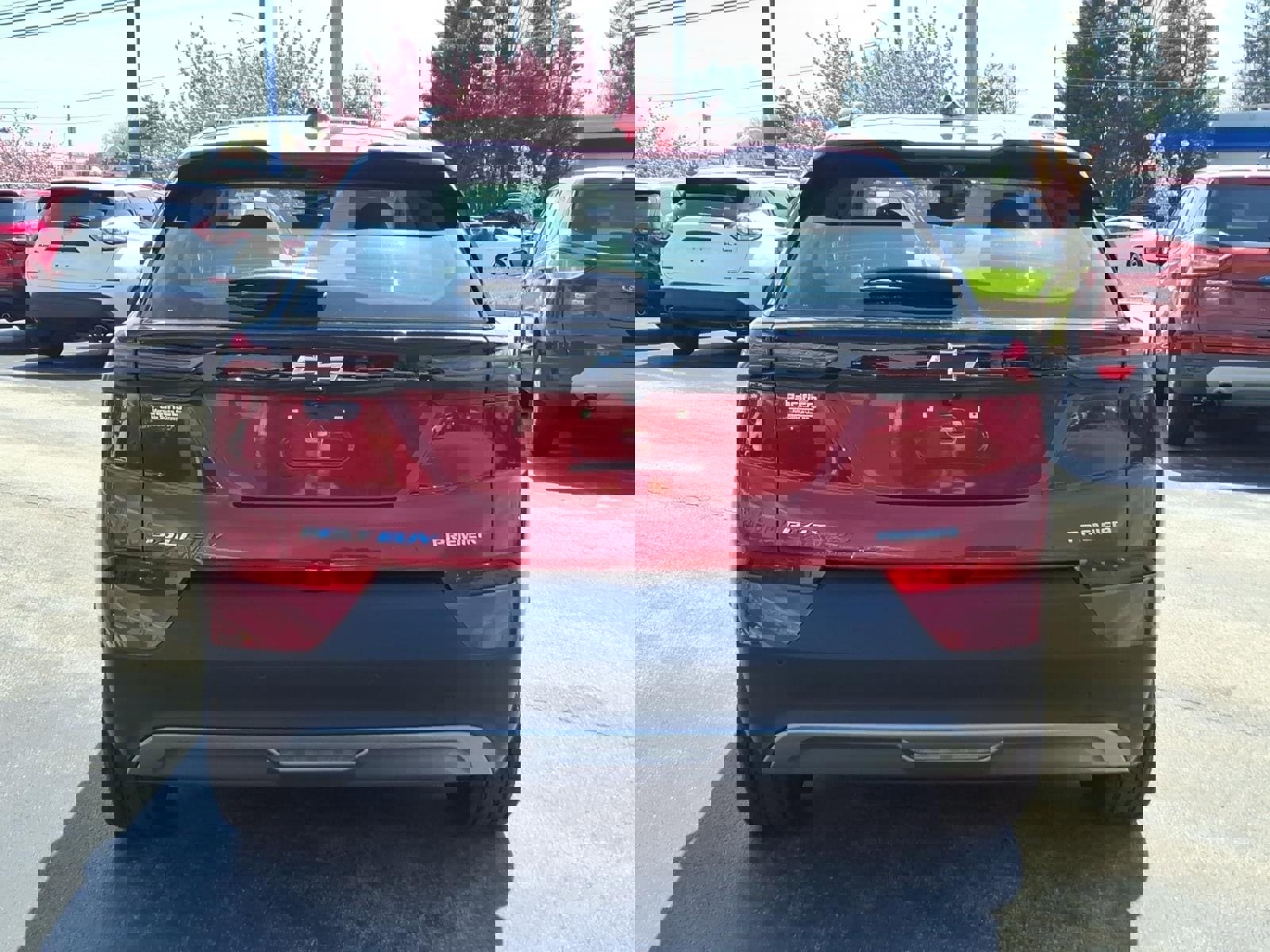 Used 2022 Chevrolet Bolt EUV Premier w/ Launch Edition image 4