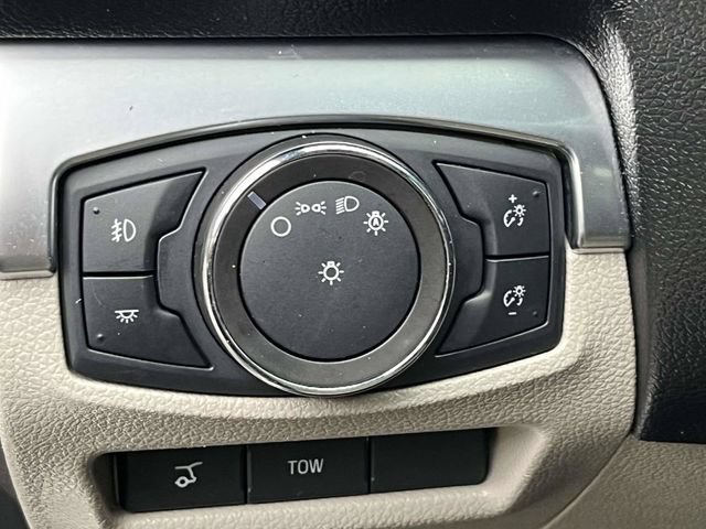 Certified 2018 Ford Explorer Limited w/ Equipment Group 301A FWD image 34
