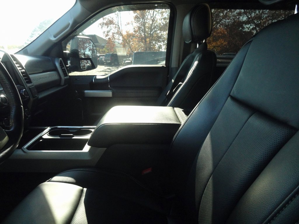 Certified 2021 Ford F250 Lariat w/ Lariat Value Package image 4