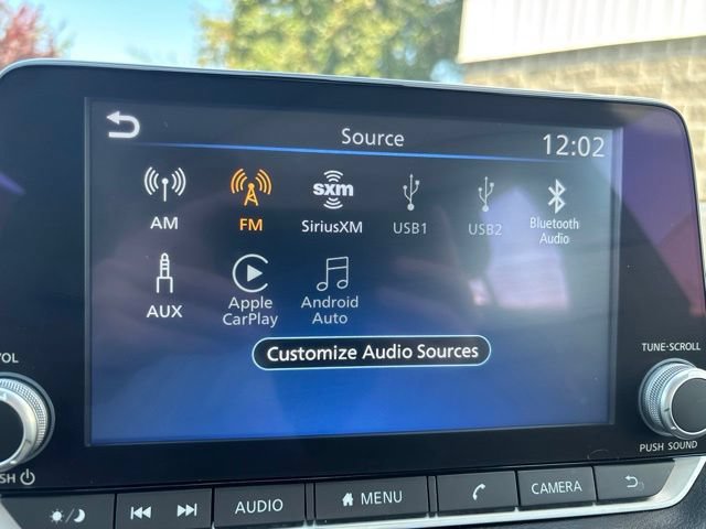 Used 2024 Nissan Sentra SV FWD image 24