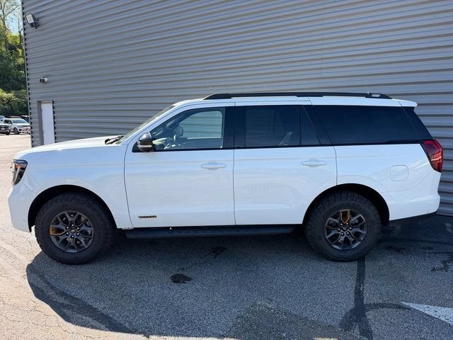 Certified 2025 Ford Expedition Tremor AWD/4WD image 2
