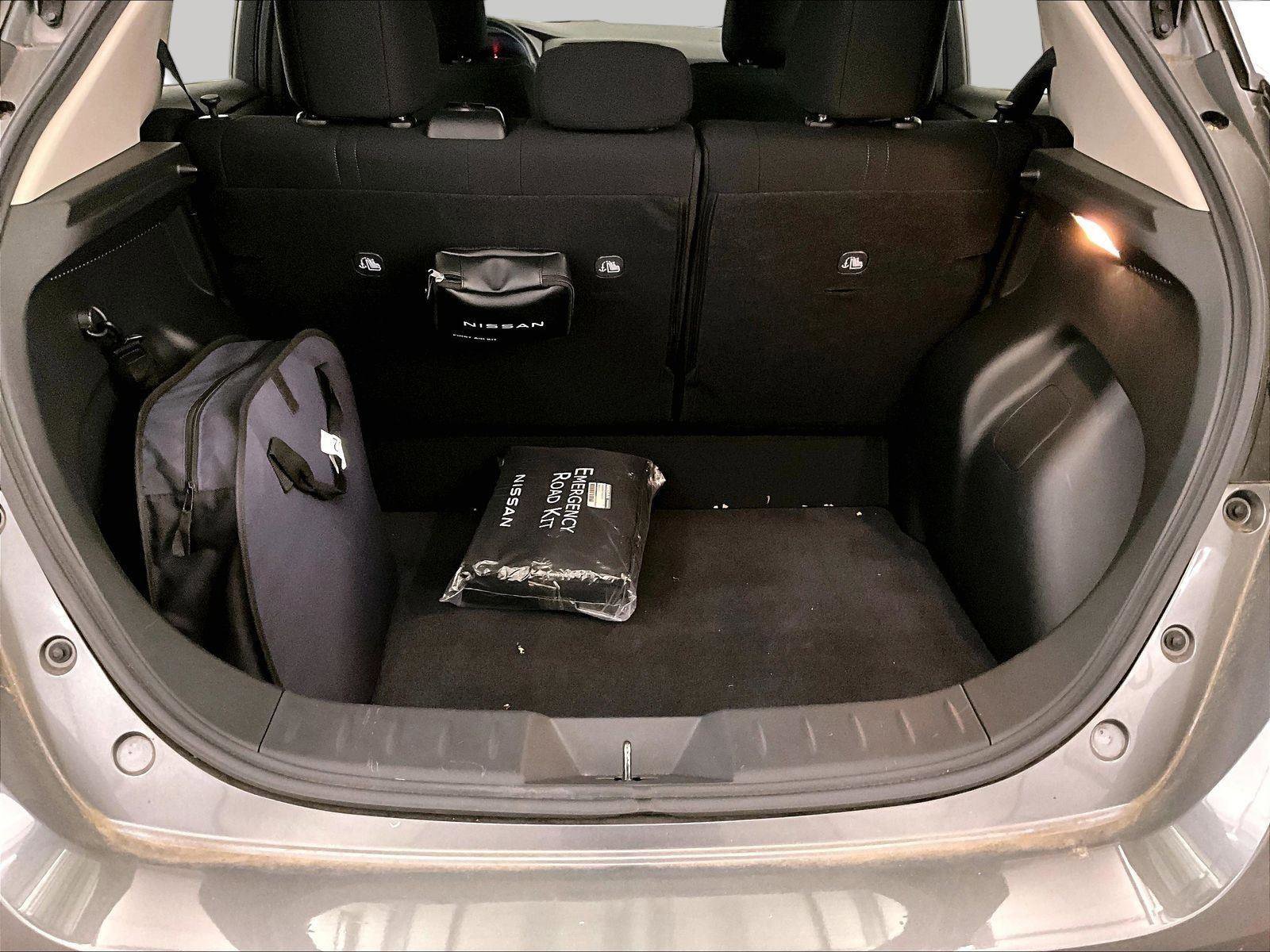 Used 2023 Nissan Leaf S FWD image 33