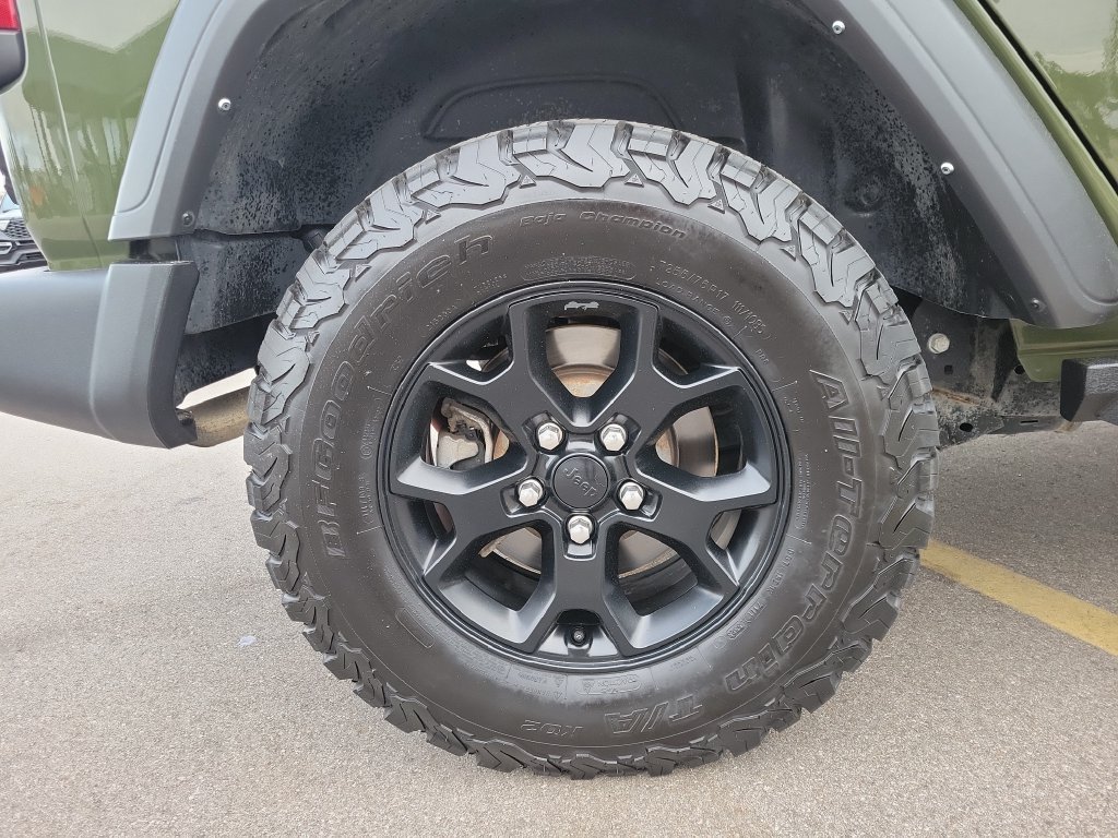 Used 2021 Jeep Wrangler Unlimited Sport AWD/4WD image 5