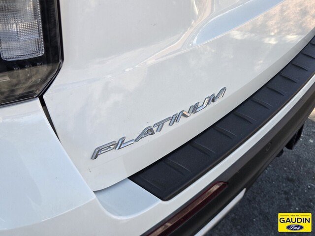 Certified 2025 Ford Explorer Platinum w/ Ultimate Package AWD/4WD image 5