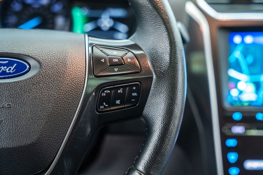 Certified 2018 Ford Explorer Limited AWD/4WD image 28