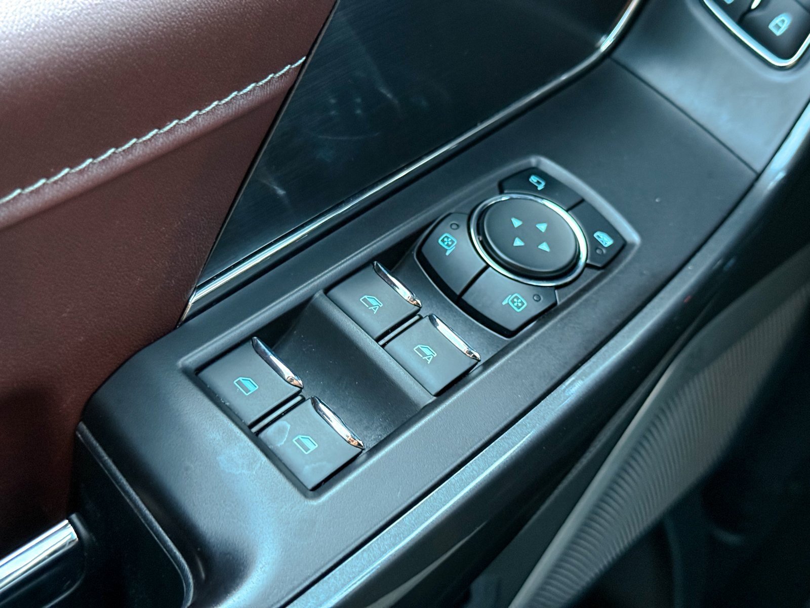 Certified 2023 Ford F150 Lariat w/ Equipment Group 502A High image 34