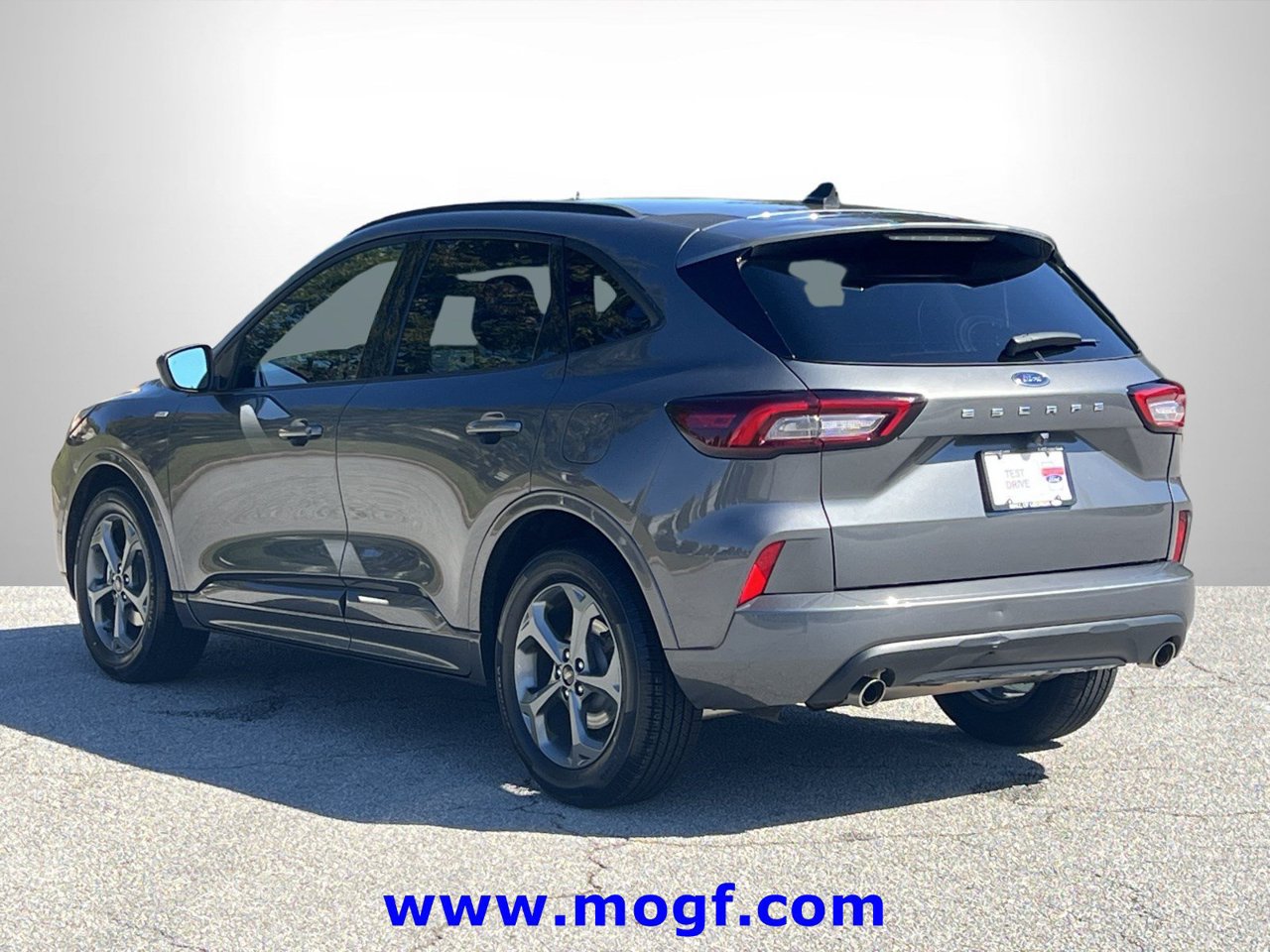 Certified 2024 Ford Escape ST-Line FWD image 2