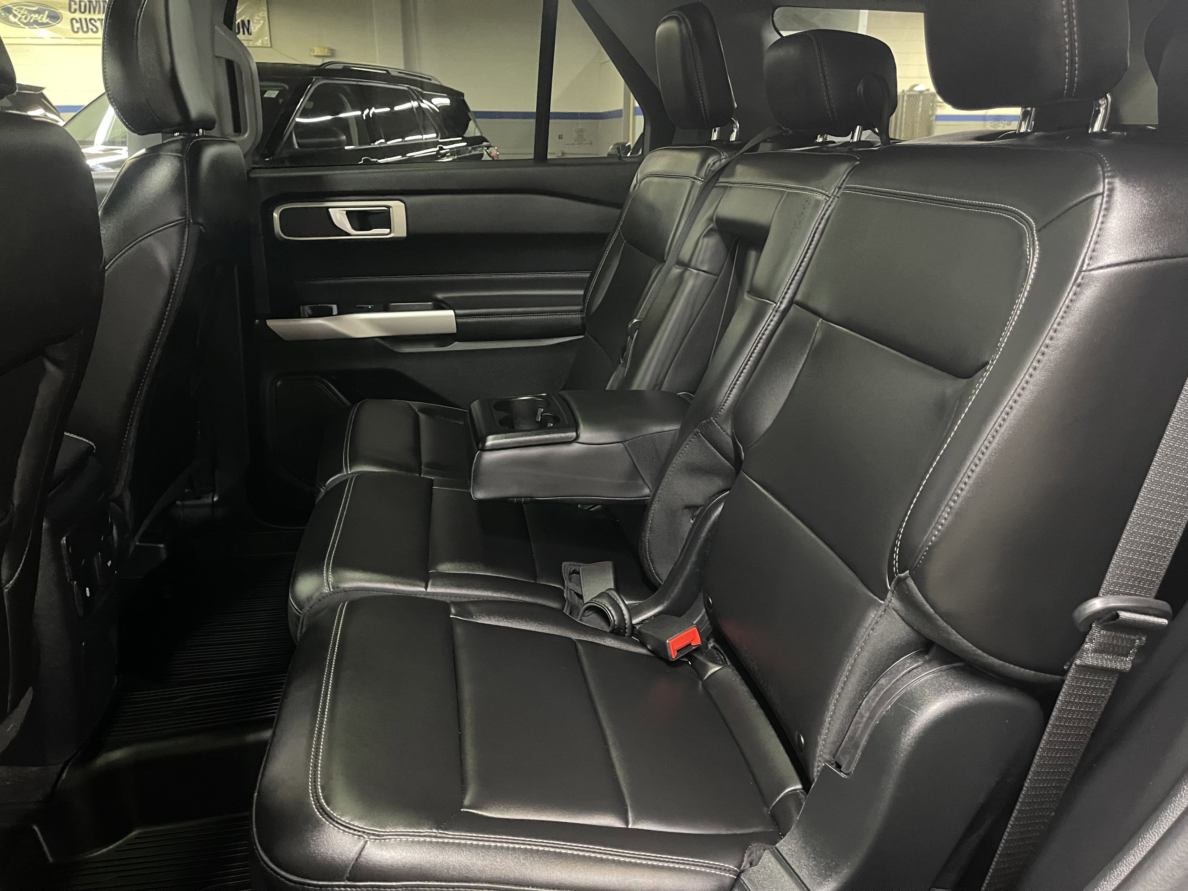 Certified 2023 Ford Explorer XLT w/ Equipment Group 202A image 16