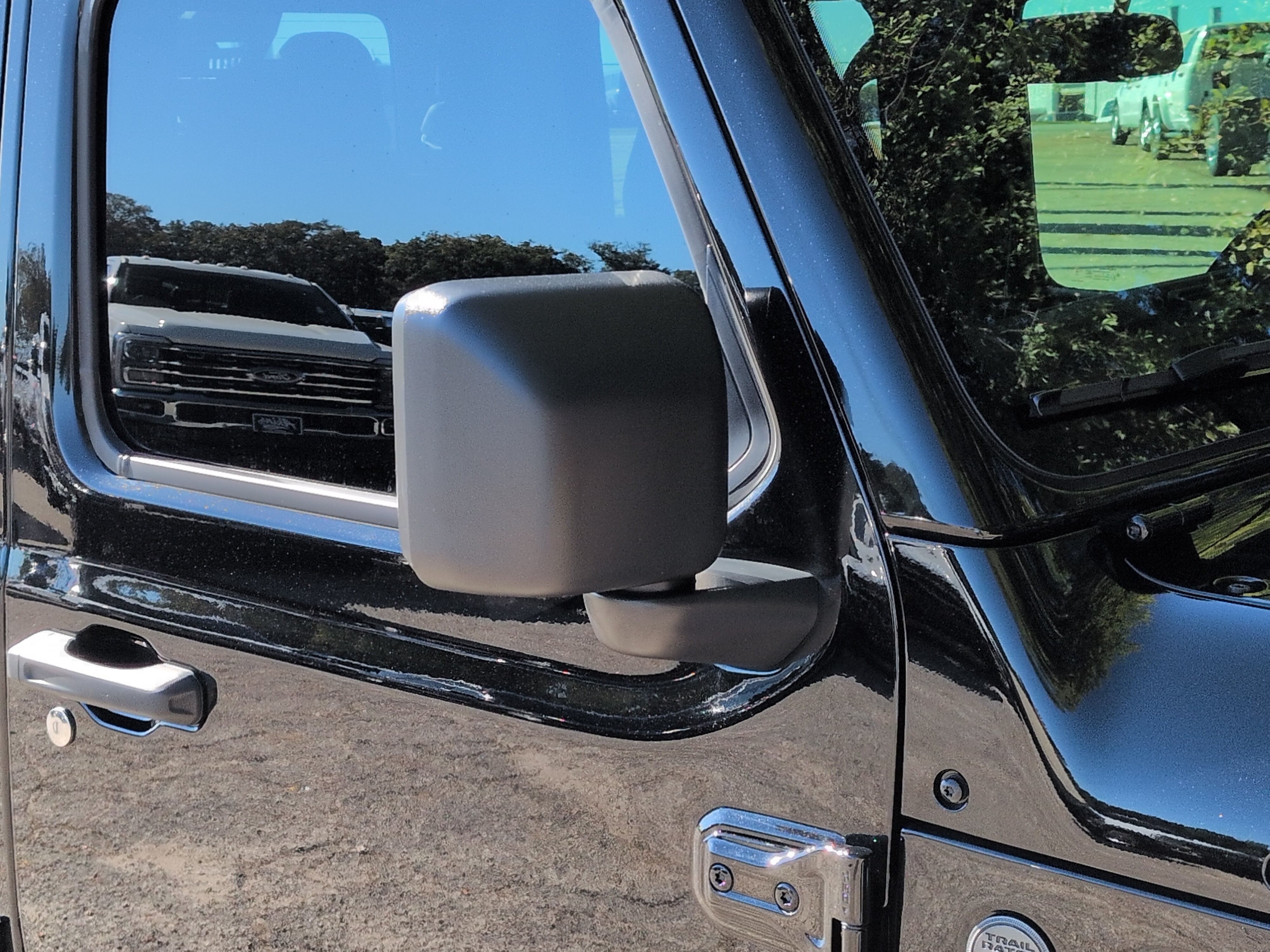 Used 2024 Jeep Gladiator Sport AWD/4WD image 10