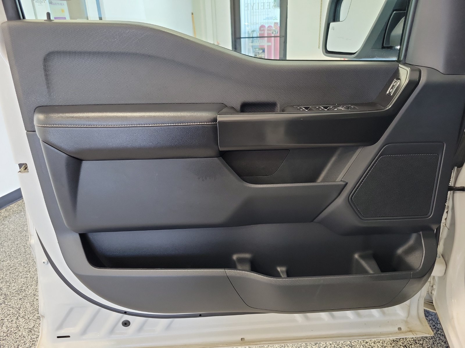 Certified 2022 Ford F150 XL w/ STX Appearance Package AWD/4WD image 6