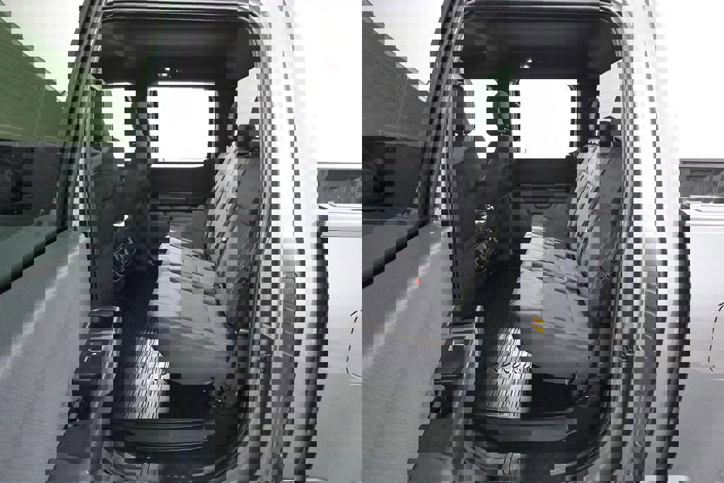 Certified 2025 Ford F150 STX w/ Equipment Group 200A image 22