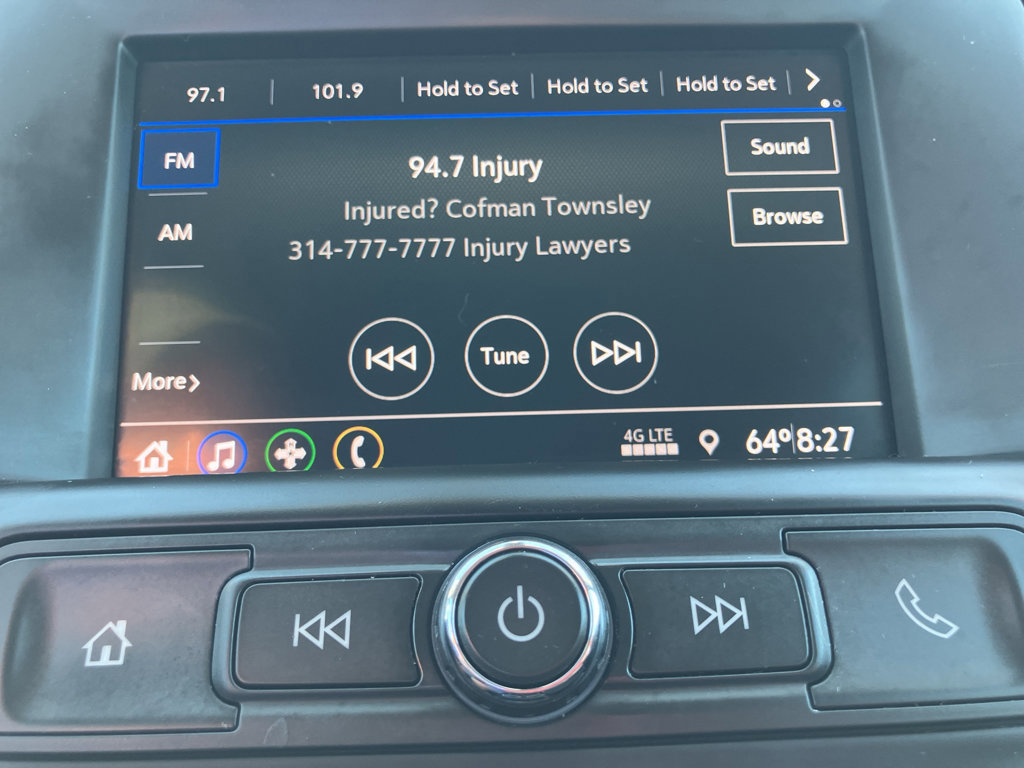 Used 2021 GMC Terrain SLE w/ Elevation Edition image 17