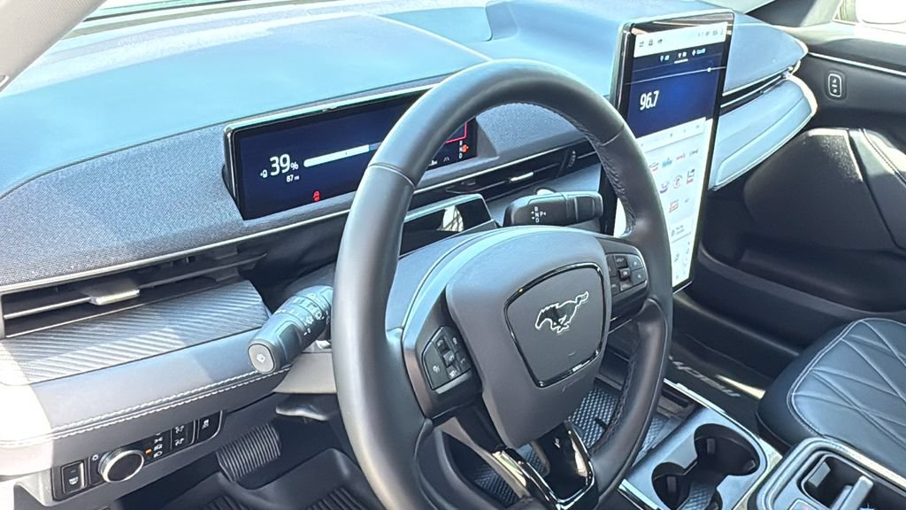 Certified 2025 Ford Mustang Mach-E Select w/ Comfort Package Lite RWD image 22