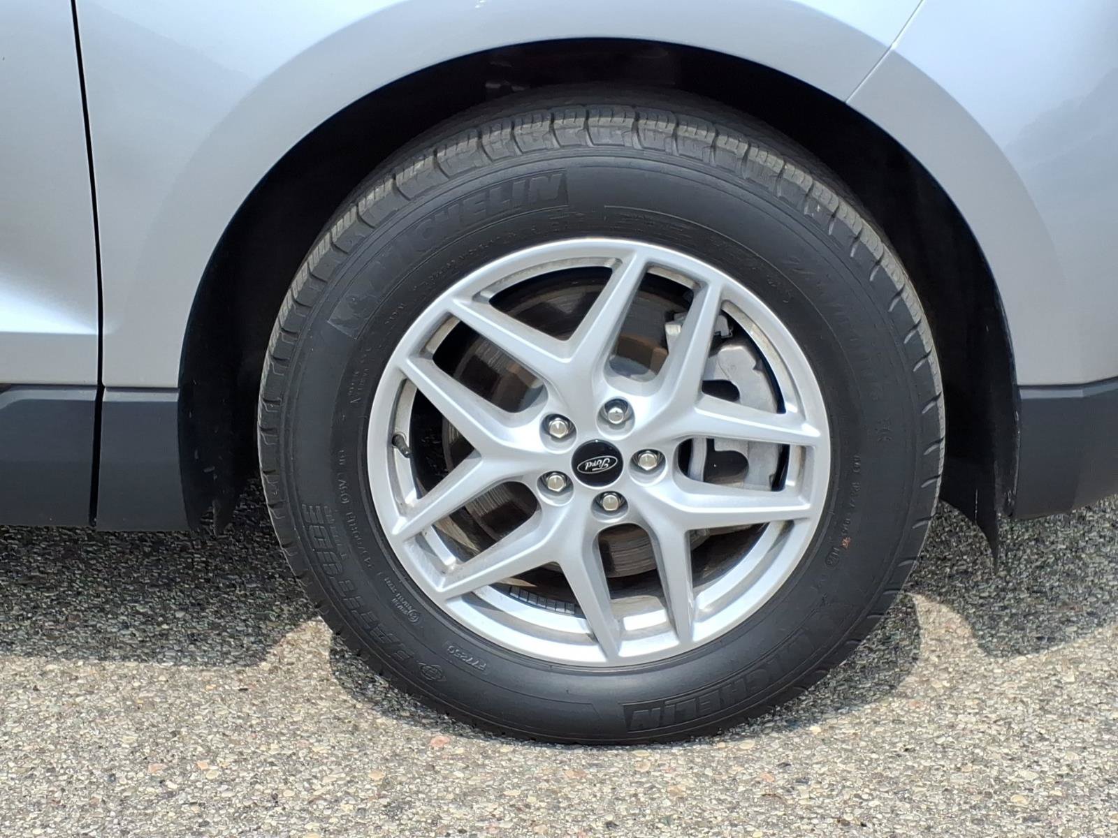 Certified 2023 Ford Edge SEL w/ Convenience Package AWD/4WD image 10