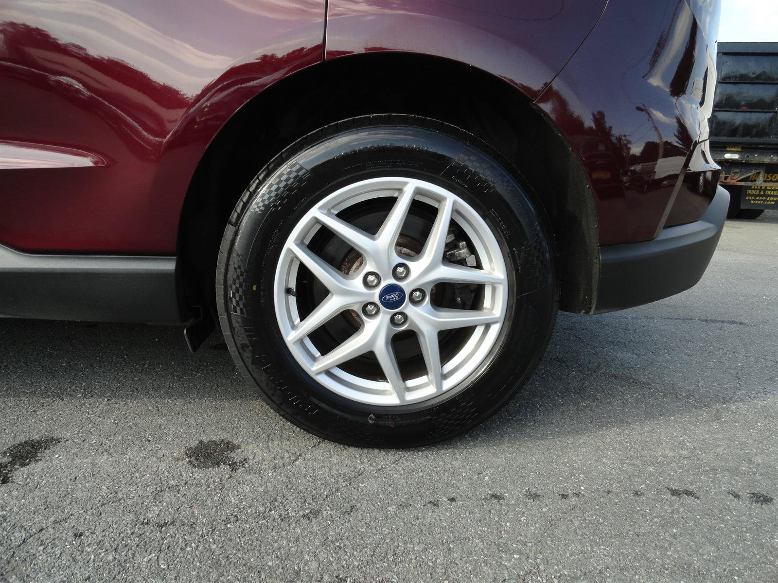 Certified 2022 Ford Edge SEL w/ Convenience Package AWD/4WD image 9