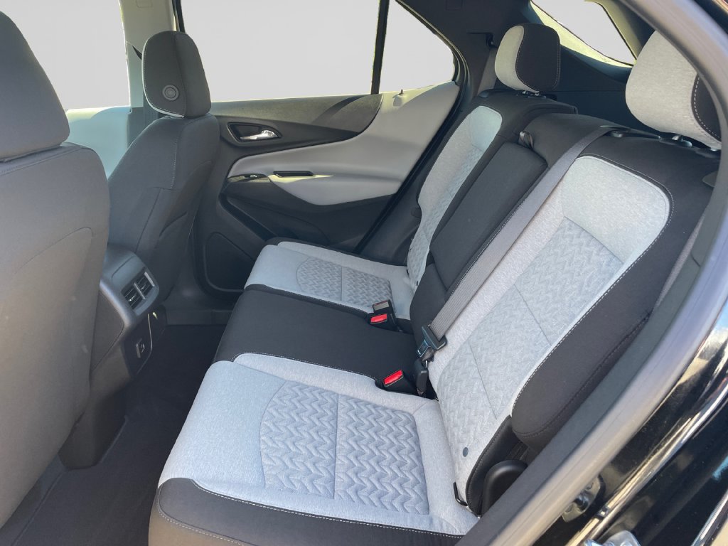 Used 2024 Chevrolet Equinox LS w/ LS Convenience Package AWD/4WD image 19