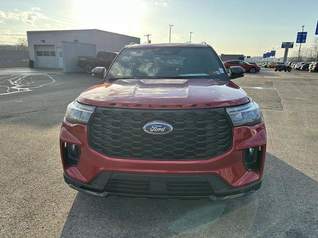 Certified 2025 Ford Explorer ST-Line w/ Premium Package image 8