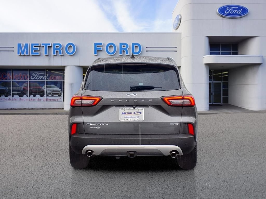 Certified 2025 Ford Escape Platinum w/ Premium Technology Package AWD/4WD image 4