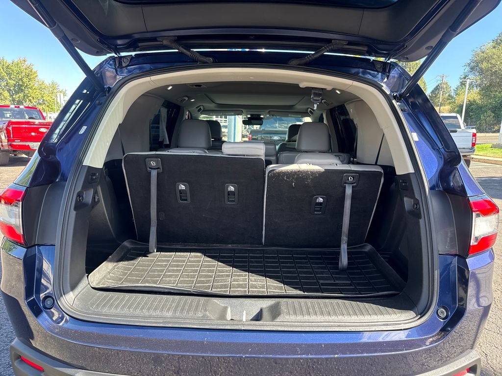 Used 2024 Honda Pilot Elite image 8