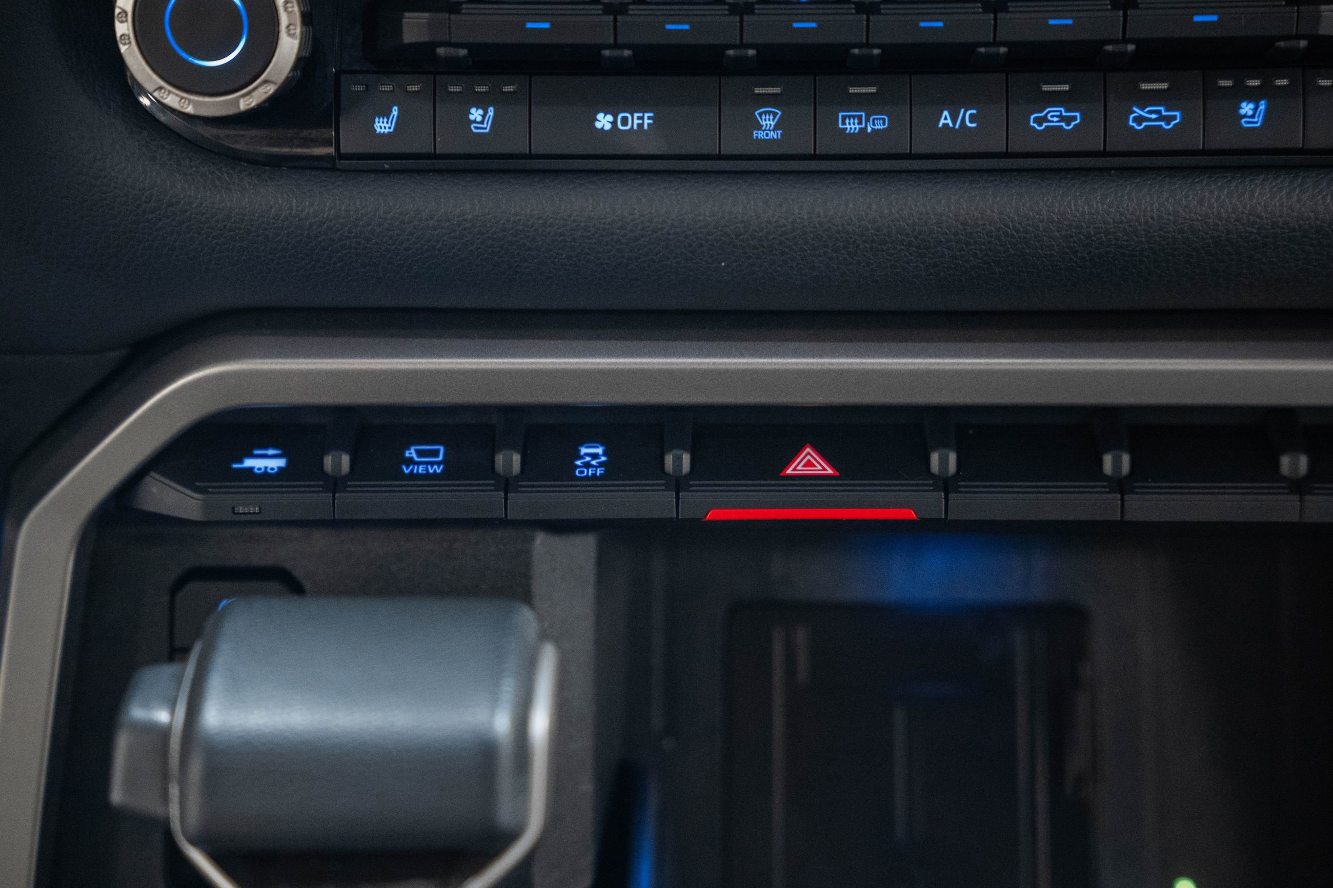 Used 2024 Toyota Tundra Limited image 30