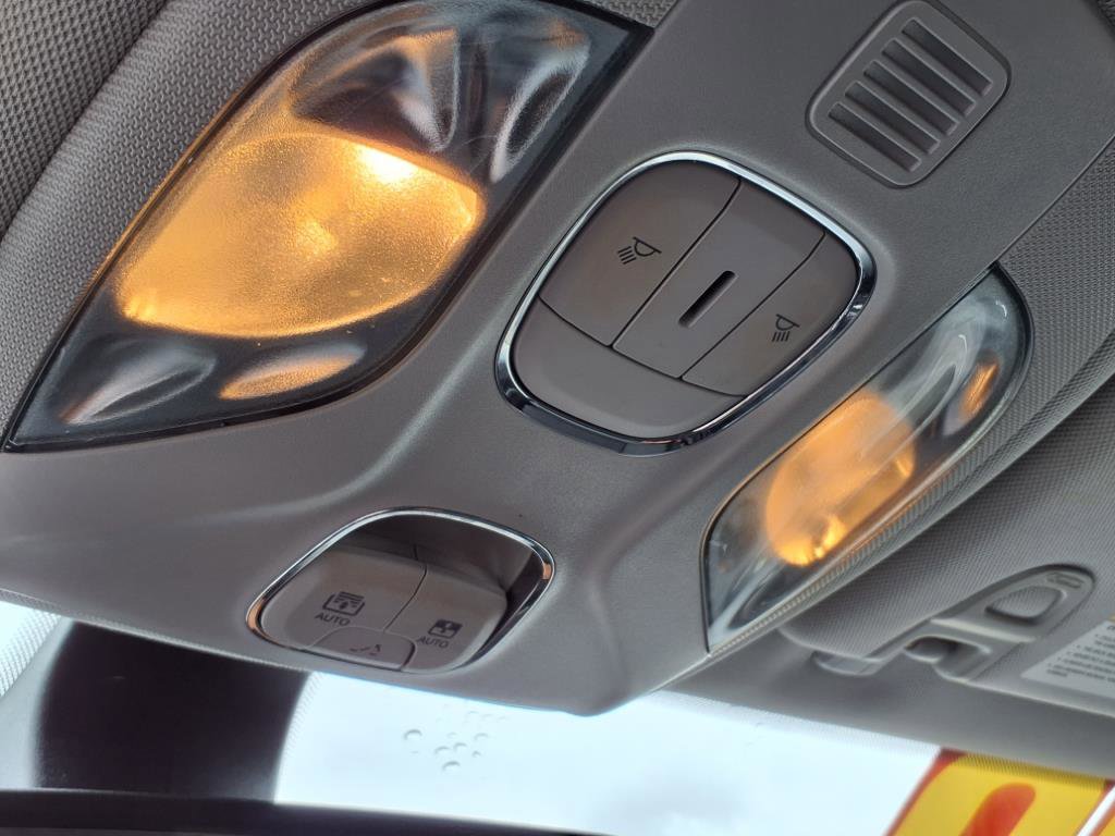 Used 2020 Jeep Compass Latitude image 24