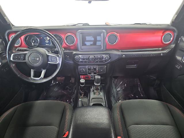 Used 2021 Jeep Wrangler Unlimited Rubicon w/ Cold Weather Group AWD/4WD image 9