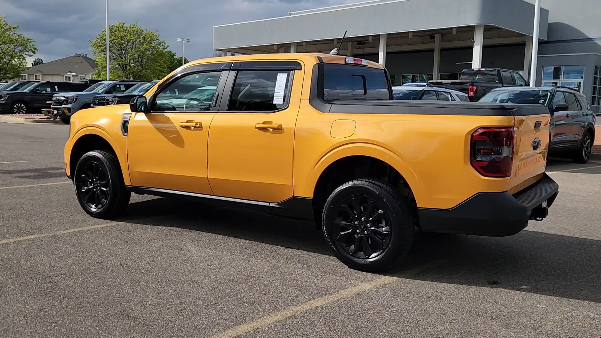 Certified 2023 Ford Maverick Lariat w/ Lariat Luxury Package AWD/4WD image 22