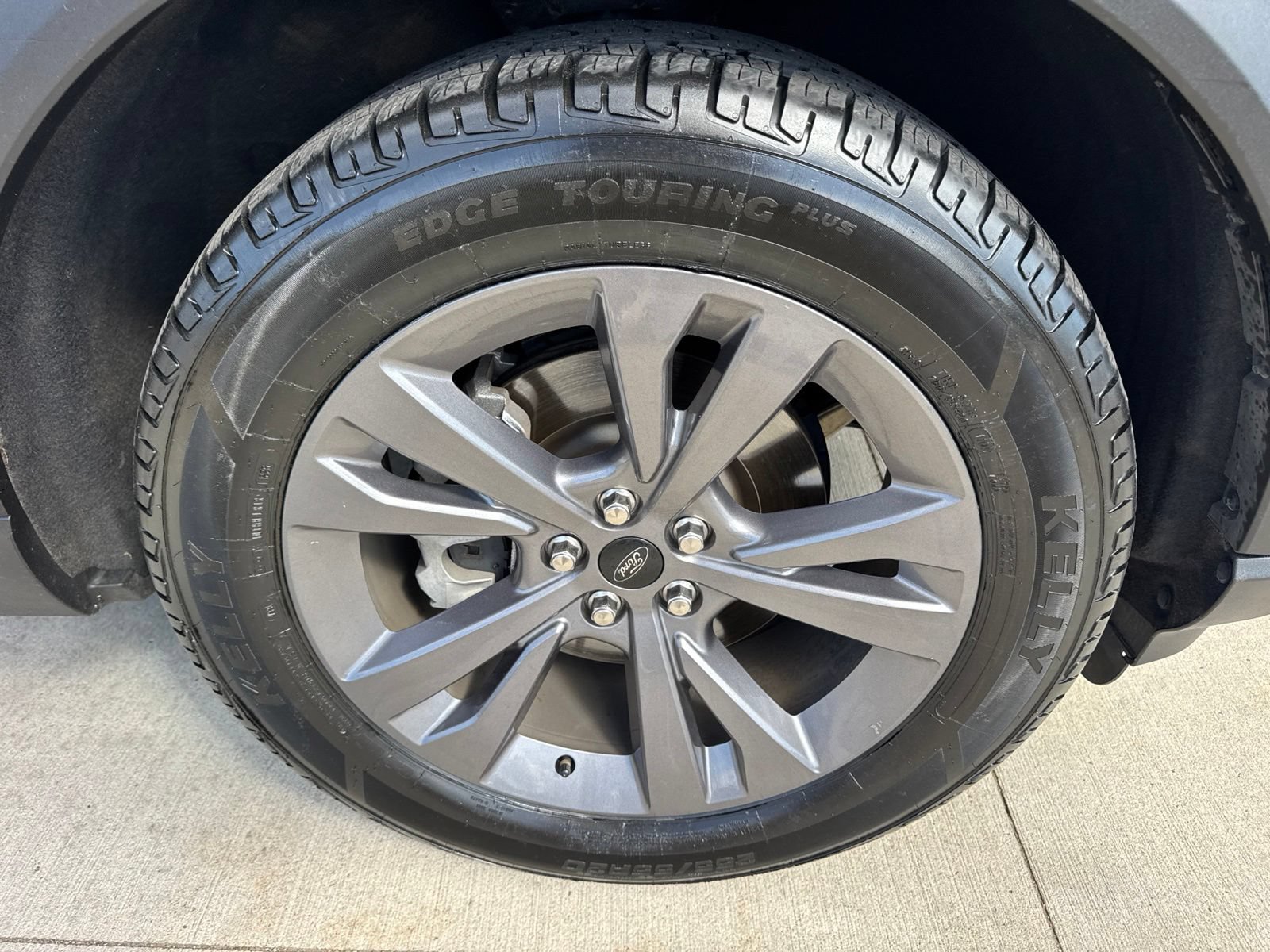 Certified 2023 Ford Explorer XLT w/ Equipment Group 202A AWD/4WD image 22
