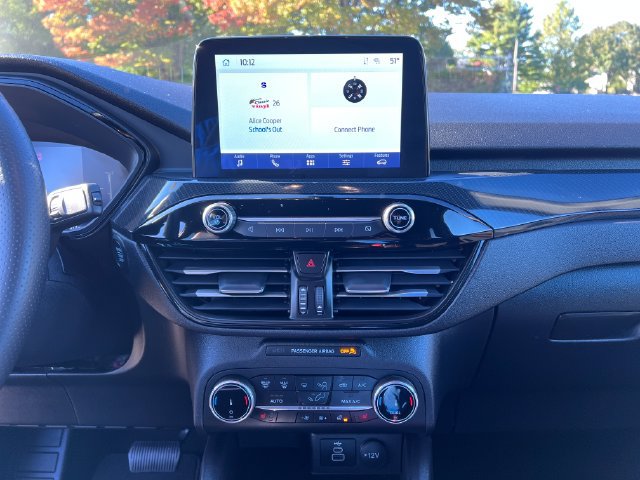 Certified 2025 Ford Escape ST-Line Select AWD/4WD image 21