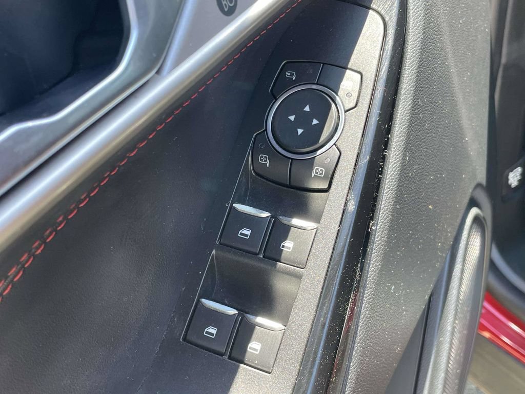 Certified 2022 Ford Explorer ST-Line RWD image 16