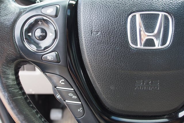 Used 2019 Honda Ridgeline RTL-E image 19